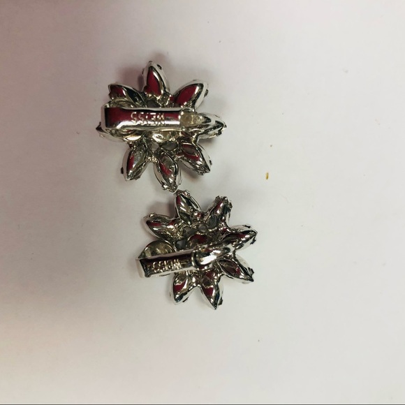 VINTAGE WEISS RHINESTONE EARRINGS - Picture 9 of 9